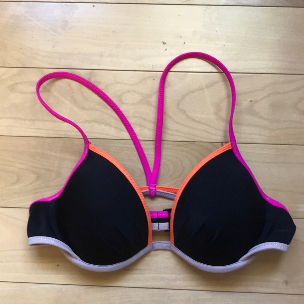 Victoria’s Secret Bikini Top